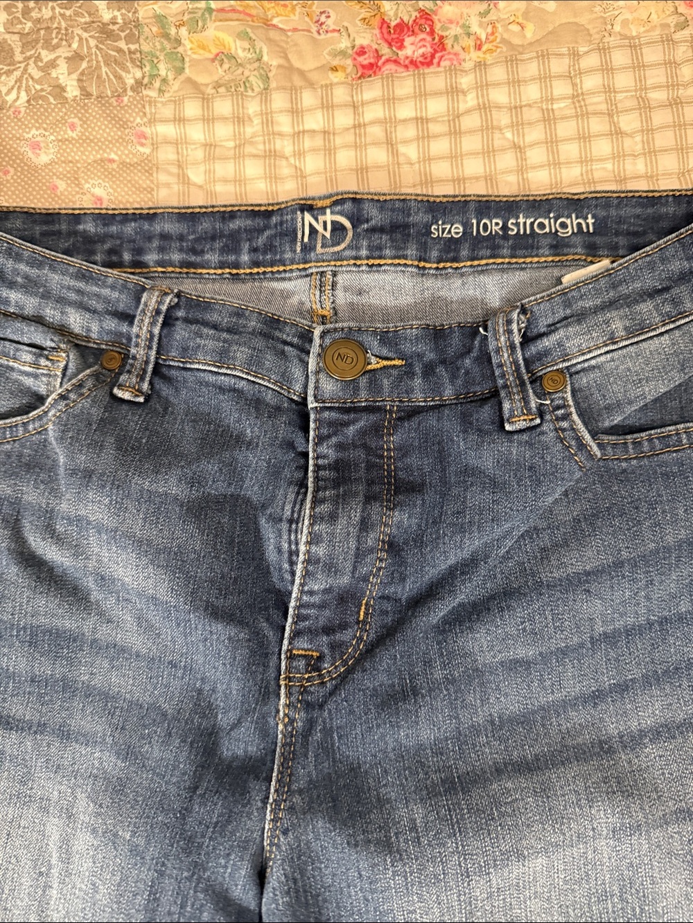 new directions Straight Leg Jeans in Medium Blue Wash